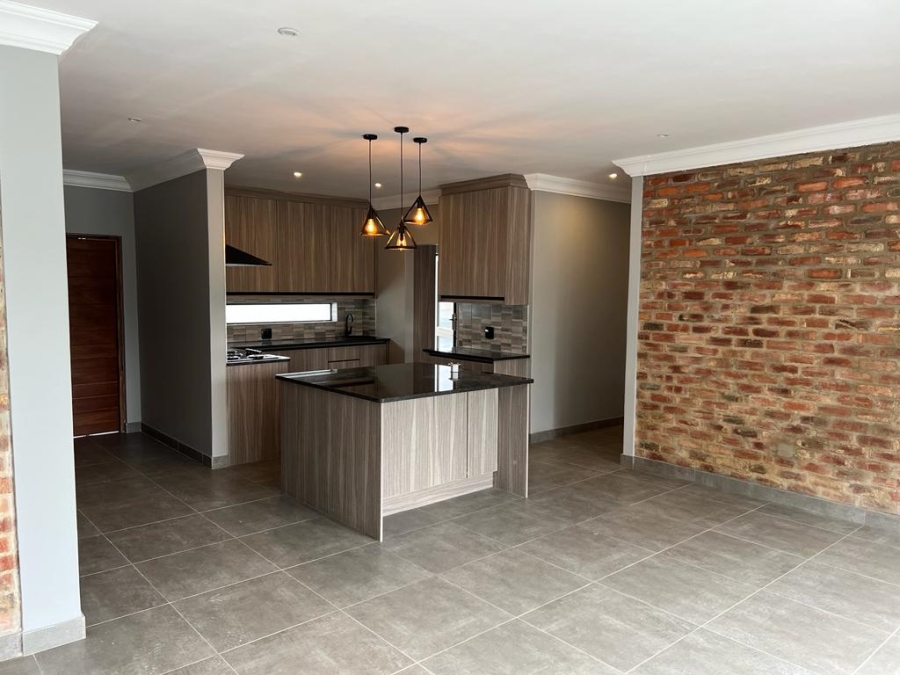 3 Bedroom Property for Sale in Wilkoppies North West